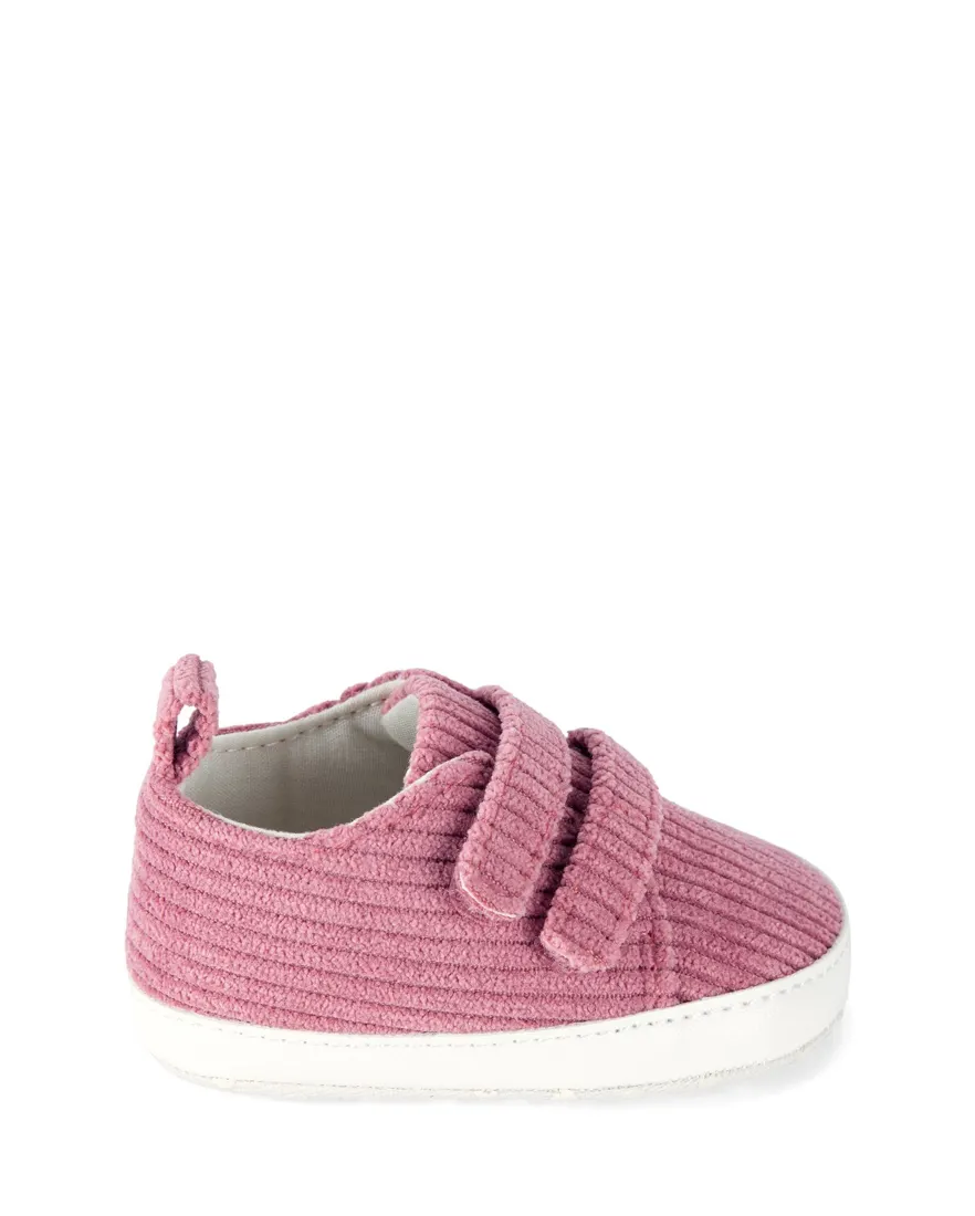 Sapato bebê cano baixo com veludo cotelê rosa