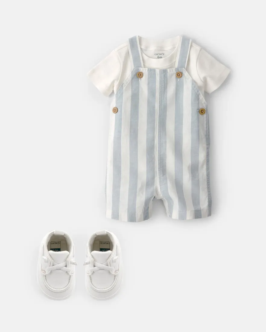 Outra vista de Kit jardineira com camiseta e mocassim bebê menino listrada + caixa de presente M 3 peças